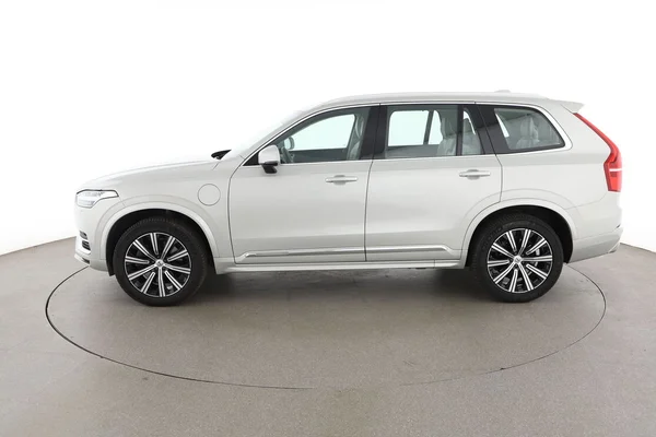 Volvo XC90 (2021) — foto 9 van 16