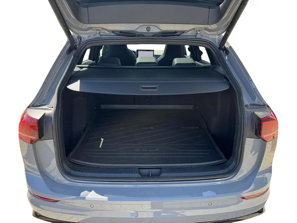 VOLKSWAGEN Golf VIII SW (2026) — foto 14 van 24
