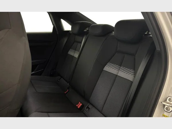 Audi A3 Sedan (2022) — foto 4 van 35