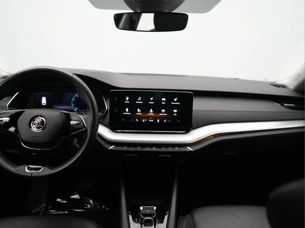 SKODA Octavia SW (2022) — foto 5 van 28