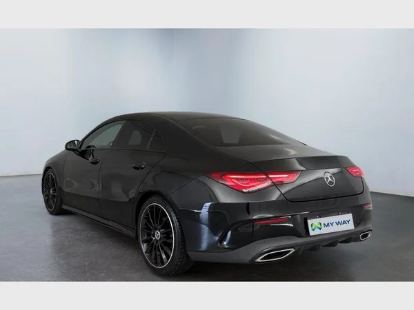 Mercedes-Benz CLA 180 (2021) — foto 30 van 33