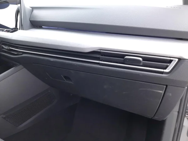 Volkswagen Golf VIII (2023) — foto 2 van 30