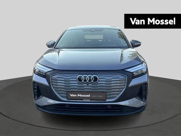 Audi Q4 Sportback e-tron (2025) — foto 11 van 18