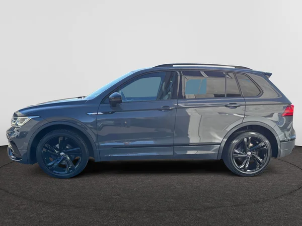 VOLKSWAGEN Tiguan (2020) — foto 21 van 22