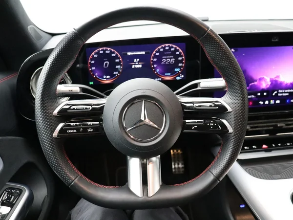 Mercedes-Benz CLA (2025) — foto 7 van 30