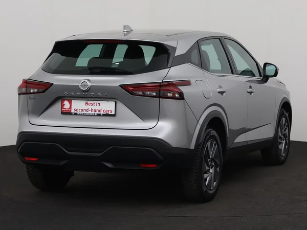 NISSAN Qashqai (2022) — foto 23 van 29