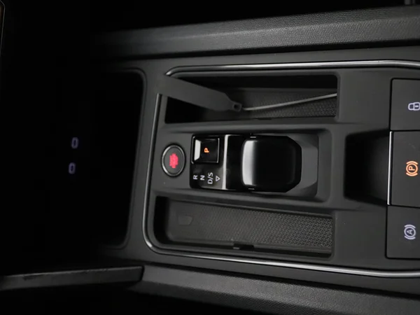 CUPRA Leon ST (2025) — foto 10 van 24