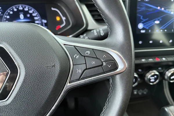 Renault Captur (2021) — foto 7 van 19