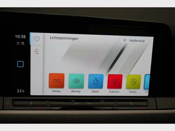 VOLKSWAGEN Golf VIII (2023) — foto 9 van 30