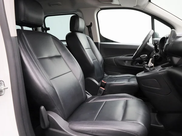 Opel Combo Life (2022) — foto 20 van 35