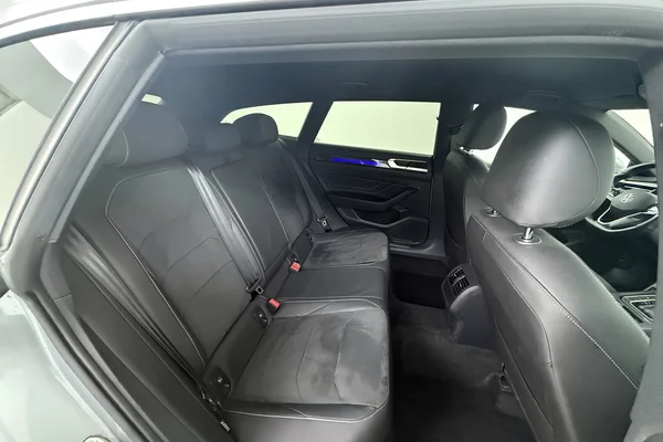 Volkswagen Arteon Shooting Brake EHybrid (2022) — foto 17 van 31