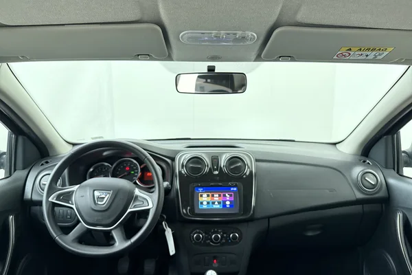 Dacia Sandero (2018) — foto 22 van 22