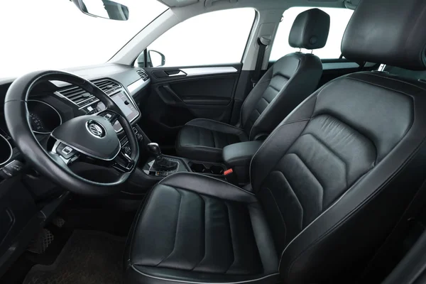 Volkswagen Tiguan (2019) — foto 16 van 16