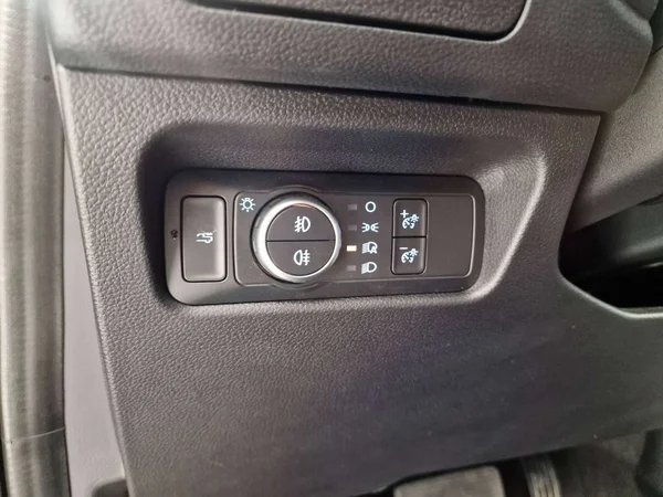 Ford Ranger — foto 9 van 17