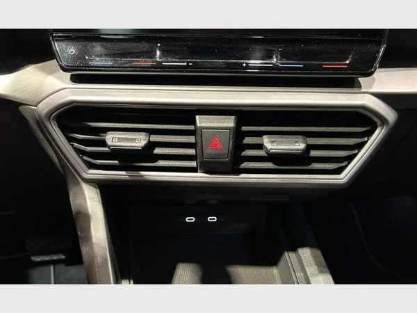 Seat Leon (2023) — foto 11 van 29