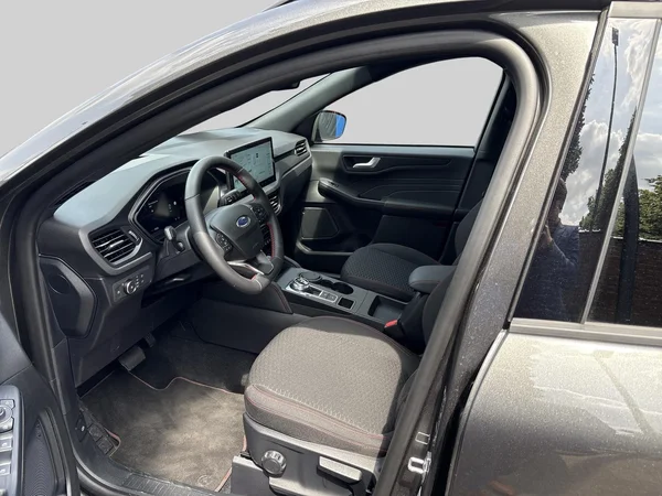 Ford Kuga (2025) — foto 19 van 20