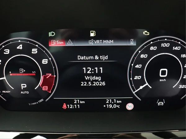 AUDI RS3 Sedan (2026) — foto 12 van 15