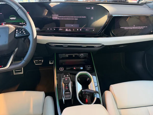 AUDI A6 Avant Dsl (2026) — foto 3 van 24
