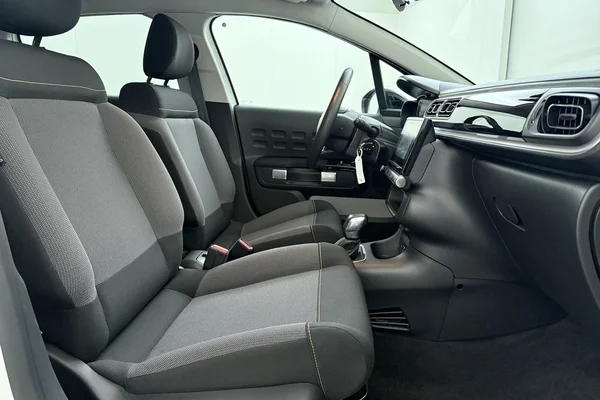 Citroen C3 (2023) — foto 16 van 18