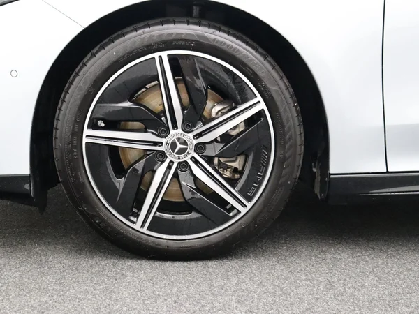 Mercedes-Benz CLA (2026) — foto 29 van 31