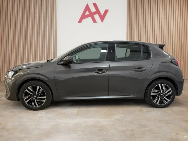 Peugeot 208 (2020) — foto 2 van 29