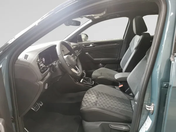 VOLKSWAGEN T-Roc (2026) — foto 2 van 15