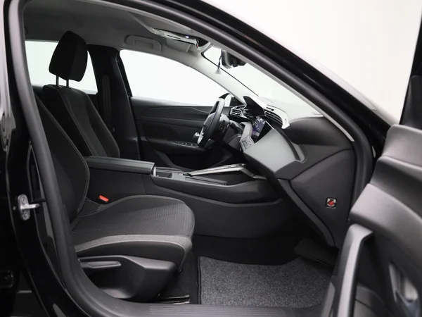 Peugeot 308 (2024) — foto 25 van 40