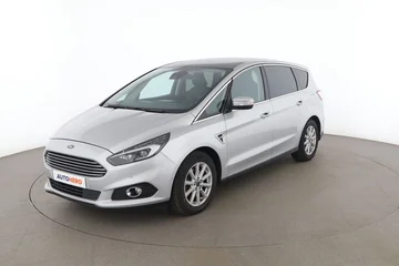 Ford S-Max ac74d11e-e064-4b02-b54c-f28026006db4