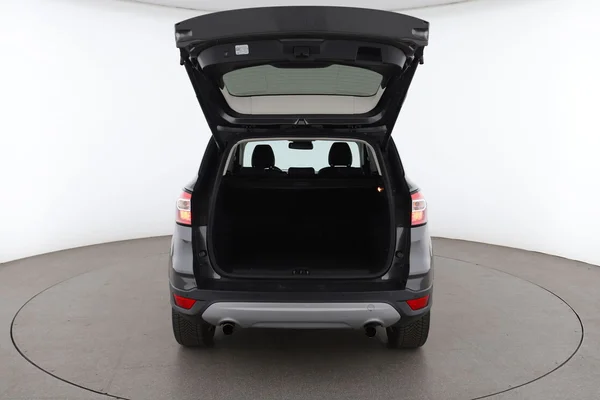 Ford Kuga (2018) — foto 7 van 16