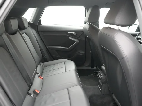 AUDI A3 Sportback PHEV (2022) — foto 7 van 29