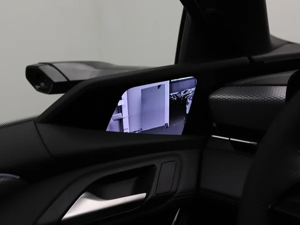 AUDI A6 Sportback e-tron (2025) — foto 27 van 29