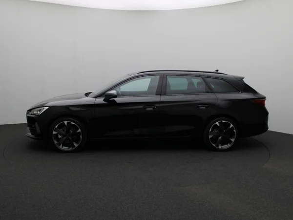 CUPRA Leon ST (2025) — foto 16 van 19