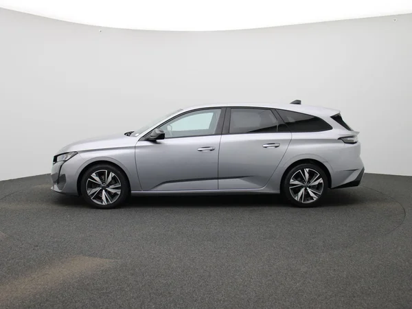 Peugeot 308 (2022) — foto 34 van 40