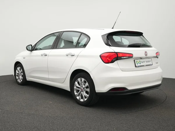 FIAT Tipo Hatchback (2016) — foto 17 van 22