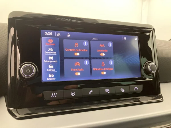 SEAT Arona (2022) — foto 17 van 36