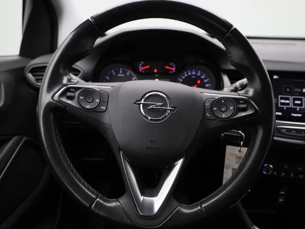 Opel Crossland (2021) — foto 38 van 38