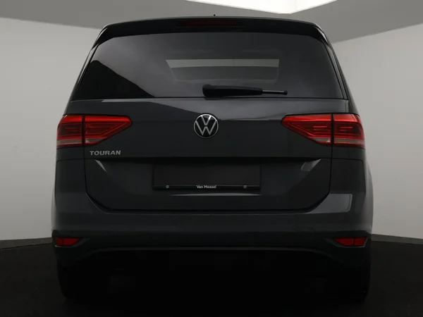 VOLKSWAGEN Touran Dsl (2021) — foto 27 van 30