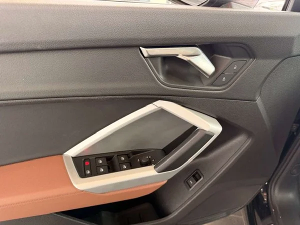 Audi Q3 (2022) — foto 4 van 20