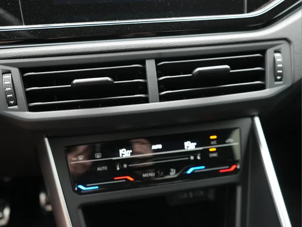 VOLKSWAGEN Polo (2026) — foto 6 van 25