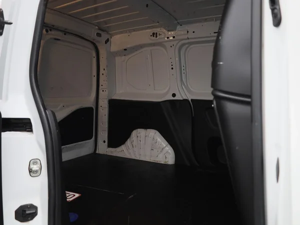 Peugeot Partner (2022) — foto 17 van 33