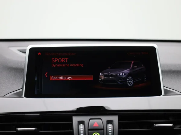BMW X1 (2021) — foto 21 van 39