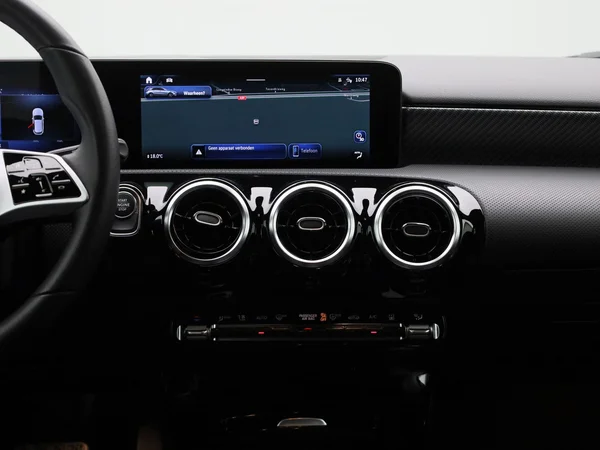 Mercedes-Benz A-Klasse (2023) — foto 40 van 40