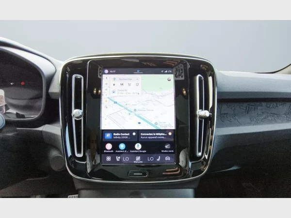 VOLVO C40 (2023) — foto 7 van 22