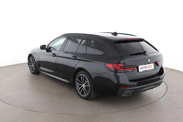 BMW 5-serie (2021) — foto 10 van 16
