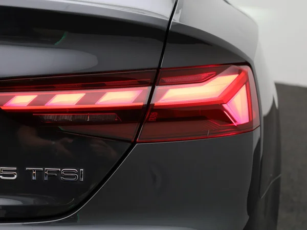 Audi A5 (2022) — foto 33 van 43
