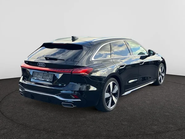AUDI A5 Avant (2025) — foto 18 van 24