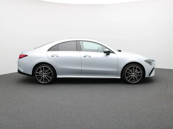 Mercedes-Benz CLA (2026) — foto 29 van 32
