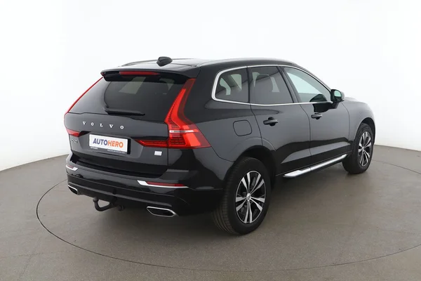 Volvo XC60 (2020) — foto 12 van 16