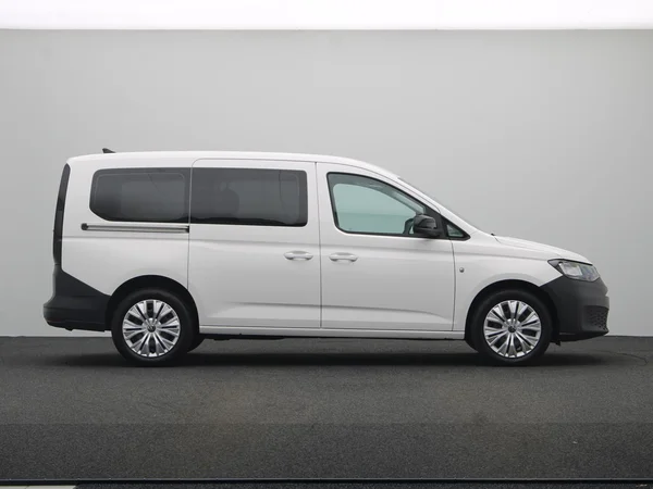 VOLKSWAGEN Caddy Maxi (2024) — foto 14 van 16