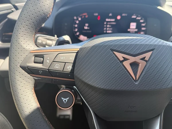 CUPRA Terramar (2026) — foto 2 van 19